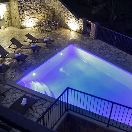 Mosor Holiday home *